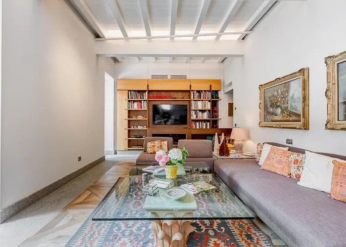 Bmga L Luxury With Patio In Trastevere Casa vacanze Roma