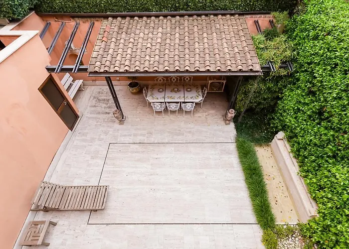 Bmga L Luxury With Patio In Trastevere