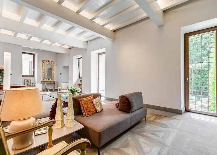Casa vacanze Bmga L Luxury With Patio In Trastevere