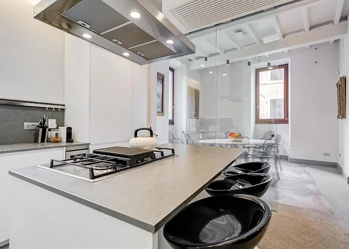 Casa vacanze Bmga L Luxury With Patio In Trastevere *
